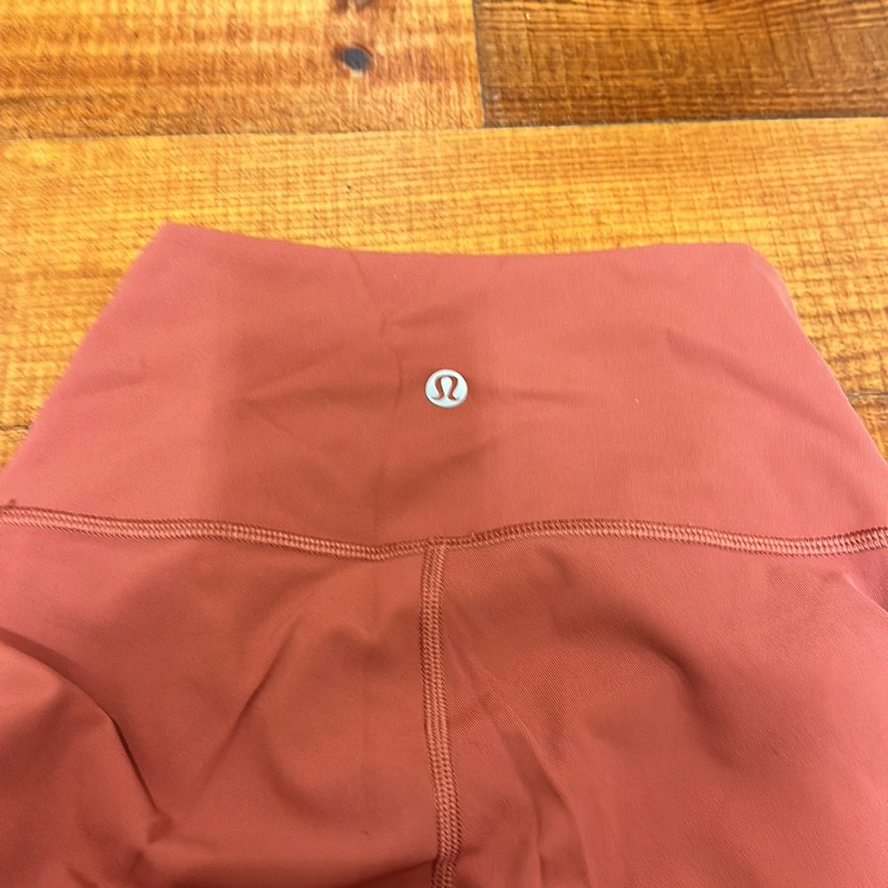 LULULEMON wunder under